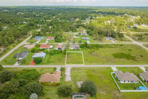 715 Downer Ave, Lehigh Acres FL 33974