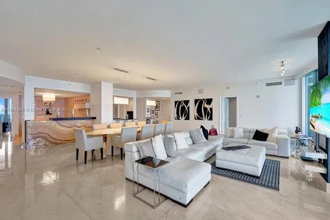 17121 Collins Ave, Sunny Isles Beach FL 33160