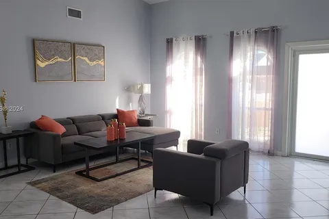 8561 NW 52nd Ct # 8561, Lauderhill FL 33351