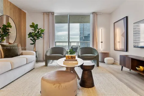 1200 Brickell Bay Dr # 3619, Miami FL 33131