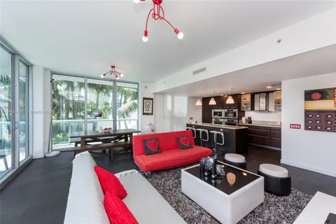 3801 Collins Ave # 4, Miami Beach FL 33140