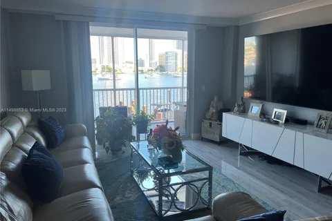 410 Golden Isles Dr # 202, Hallandale Beach FL 33009