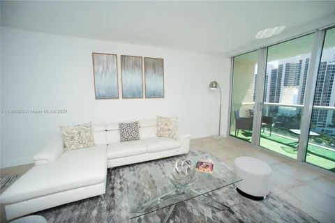 19370 Collins Ave # 1601, Sunny Isles Beach FL 33160