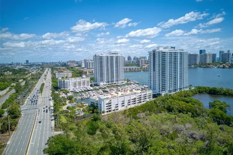 17301 Biscayne Blvd # 1709, North Miami Beach FL 33160