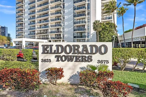 3675 N Country Club Dr # 707, Aventura FL 33180