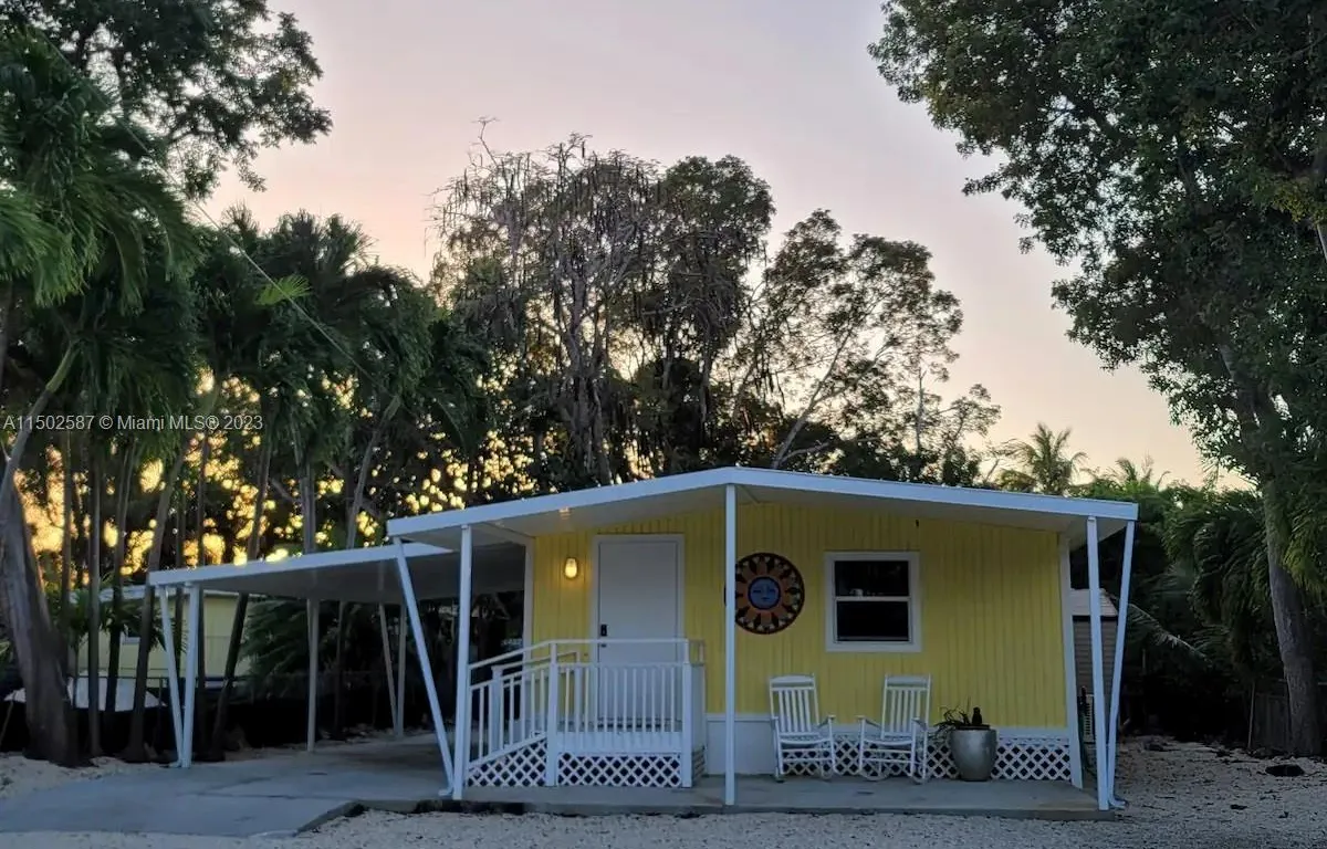 235 Cuba Rd, Tavernier FL 33070