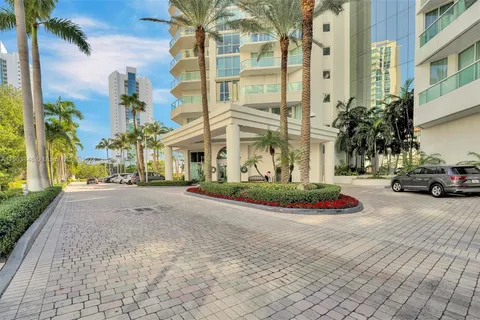 16400 Collins Ave # 1944, Sunny Isles Beach FL 33160