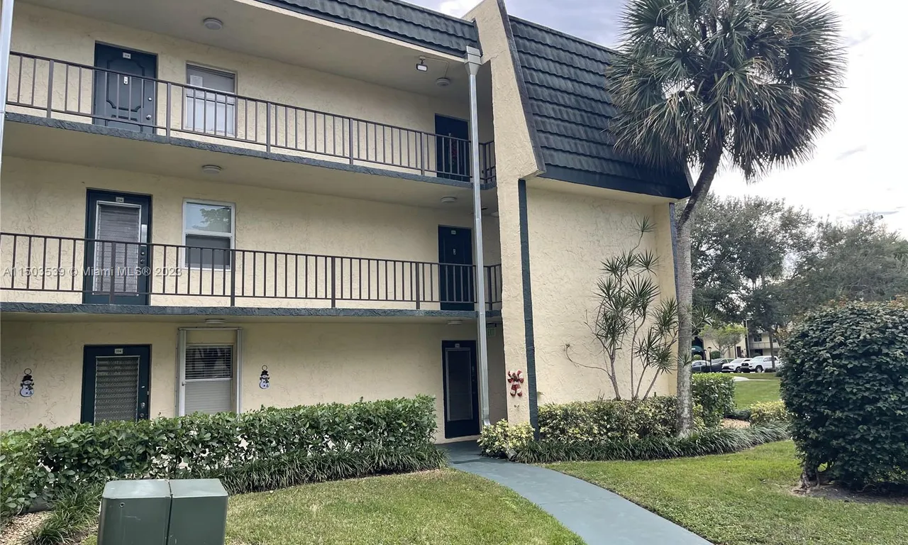 9070 Lime Bay Blvd # 115, Tamarac FL 33321