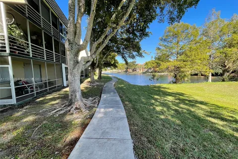 9070 Lime Bay Blvd # 115, Tamarac FL 33321