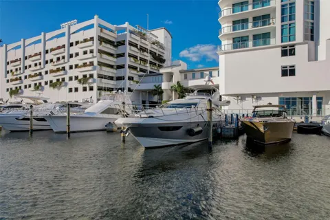 17211 Biscayne Blvd #097, North Miami Beach FL 33160