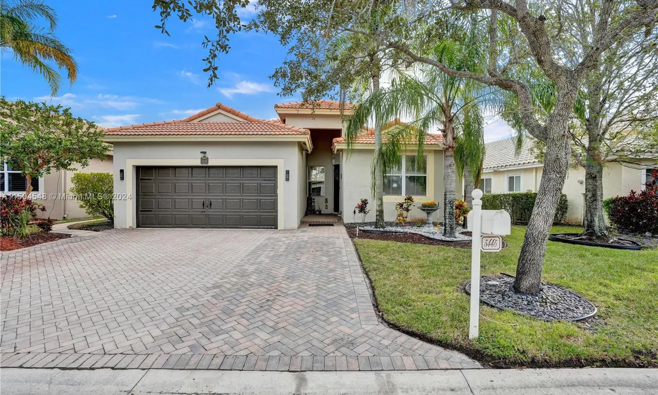 5445 NW 122nd Dr, Coral Springs FL 33076