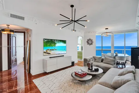 18201 Collins Ave # 3809, Sunny Isles Beach FL 33160