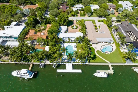 610 Sabal Palm Rd, Miami FL 33137