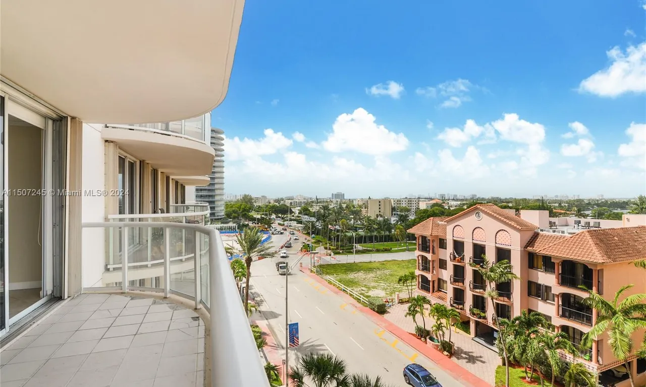 8855 Collins Ave # 6E, Surfside FL 33154