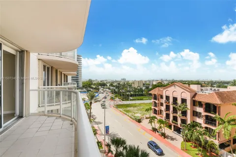 8855 Collins Ave # 6E, Surfside FL 33154