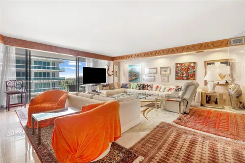 10155 Collins Ave # 605, Bal Harbour FL 33154