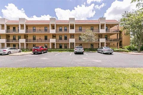 6720 Coral Lake Dr # 6720, Margate FL 33063