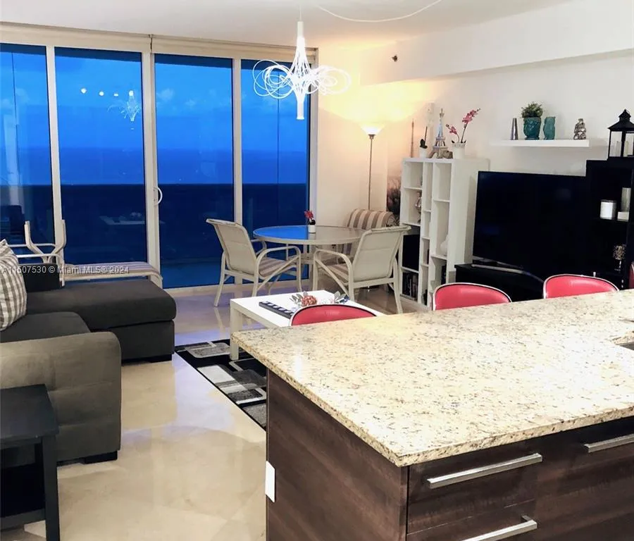 1830 S Ocean Dr # 4812, Hallandale Beach FL 33009