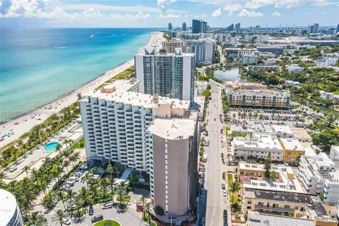 2899 Collins Ave # 612, Miami Beach FL 33140