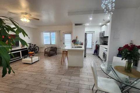 932 Euclid Ave # 7, Miami Beach FL 33139