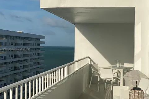 199 Ocean Lane Dr # 1112, Key Biscayne FL 33149