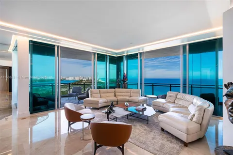 10295 E Collins Ave # 1509, Bal Harbour FL 33154