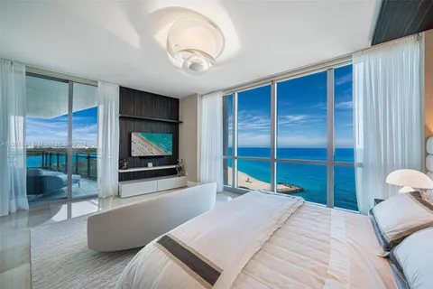 10295 E Collins Ave # 1509, Bal Harbour FL 33154