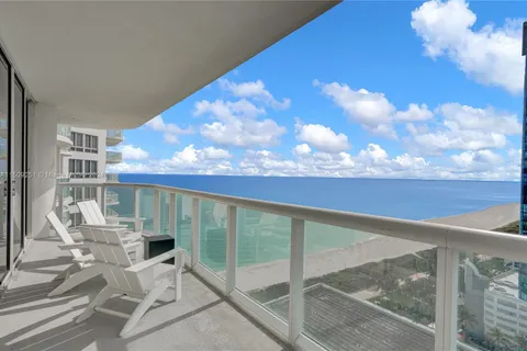 6365 Collins Ave # 2007, Miami Beach FL 33141