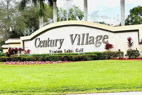 200 SW 132nd Way # 209L, Pembroke Pines FL 33027