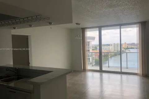 5077 NW 7th St, Miami FL 33126