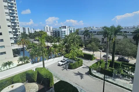 1100 West Ave # 509, Miami Beach FL 33139