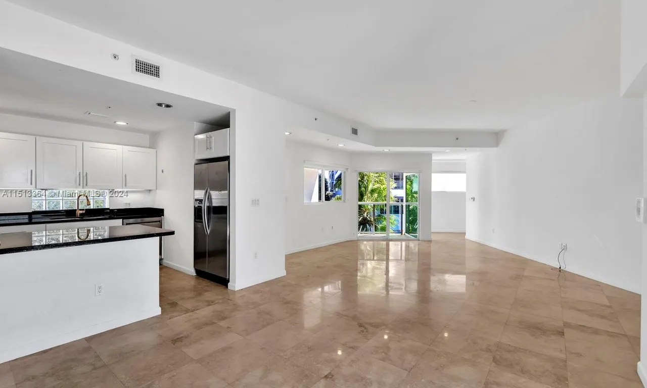 2699 Tigertail Ave # 42, Miami FL 33133