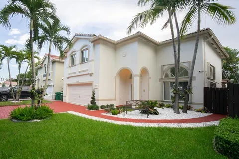 4700 NW 111th Ct, Doral FL 33178