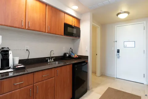 18001 Collins Ave # 1218, Sunny Isles Beach FL 33160