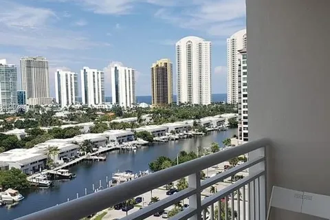 400 Kings Point Dr # 1227, Sunny Isles Beach FL 33160