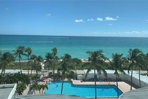 6345 Collins Ave # 703, Miami Beach FL 33141