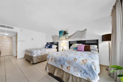 19201 N Collins Ave # 1117, Sunny Isles Beach FL 33160