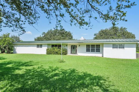 5901 SW 160th Ave, Southwest Ranches FL 33331