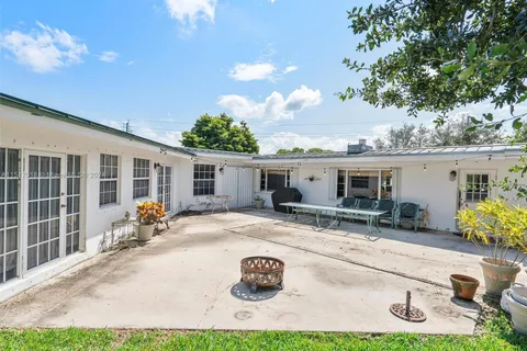 5901 SW 160th Ave, Southwest Ranches FL 33331