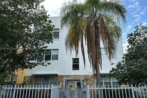 1358 Pennsylvania Ave # 307, Miami Beach FL 33139