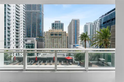 1080 Brickell Ave # 1502, Miami FL 33131