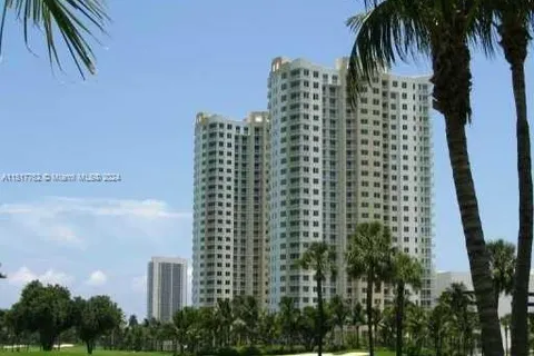 1755 E Hallandale Beach Blvd # 1005E, Hallandale Beach FL 33009