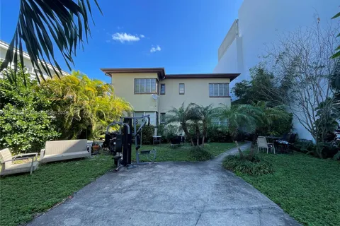 755 Alton Rd # 2, Miami Beach FL 33139