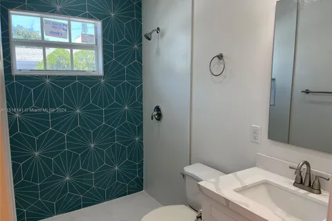 431 N K St # 2, Lake Worth FL 33460