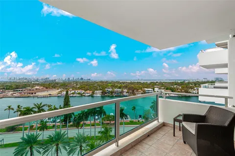 5161 Collins Ave # 1207, Miami Beach FL 33140