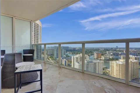 1800 S Ocean Dr # 3107, Hallandale Beach FL 33009