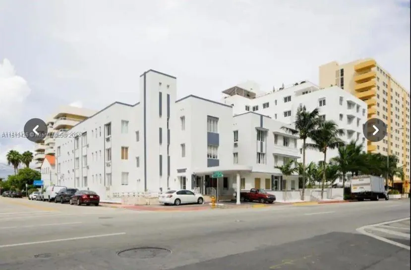 3700 Collins Ave # 309, Miami Beach FL 33140