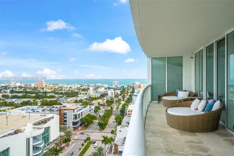 450 Alton Rd # 2006, Miami Beach FL 33139