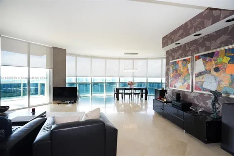 18101 Collins Ave # 4201, Sunny Isles Beach FL 33160