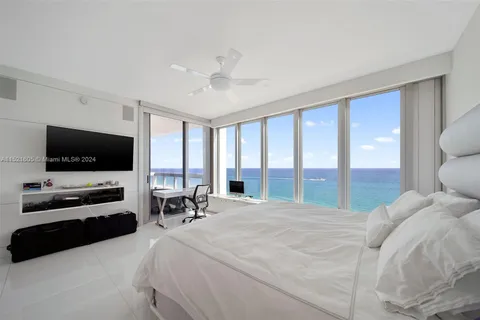 6899 Collins Ave # 1905, Miami Beach FL 33141